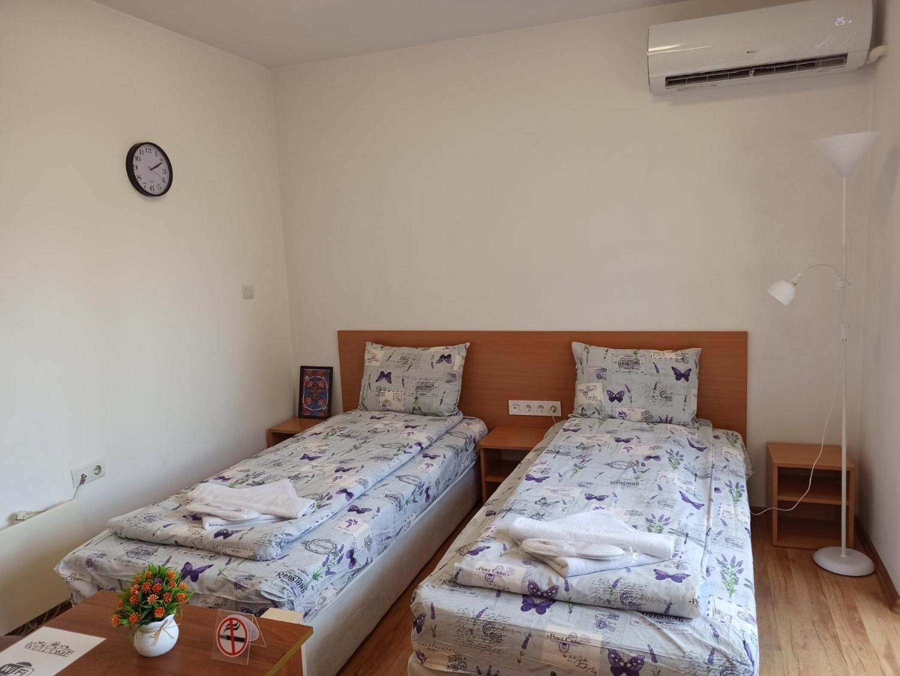 Gabrovo Relax Apartment Bagian luar foto
